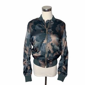 Topshop camouflage satin bomber jacket size US4